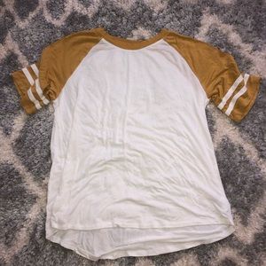 American Eagle t-shirt